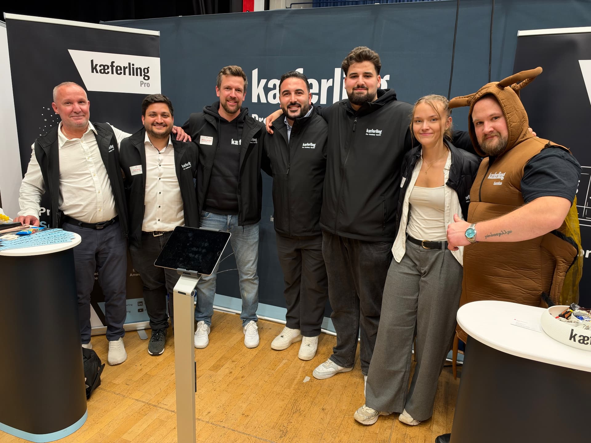 Das Kaeferling-Team am eigenen Stand beim 5. Hürther Wirtschaftstag